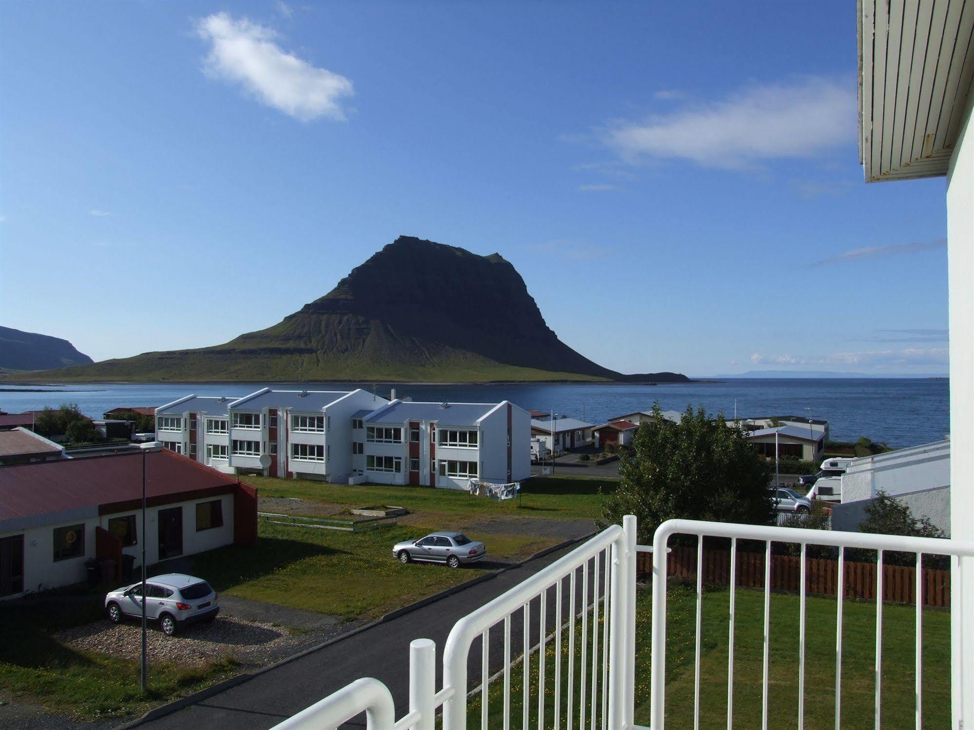 The Old Post Office Guesthouse Grundarfjörður Exteriör bild